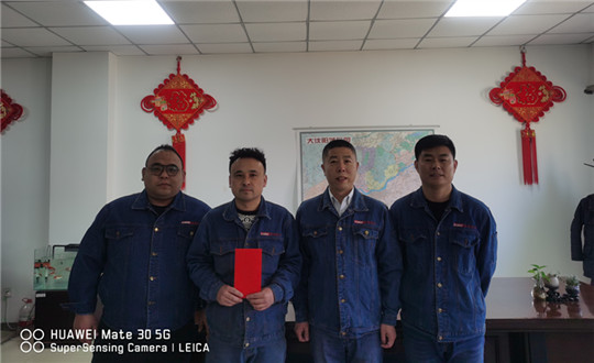 10. 供热集团沈阳分公司慰问难题员工_副本.jpg 10. 供热集团沈阳分公司慰问难题员工_副本.jpg