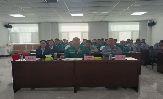7.装配式总公司开工大会现。ùχ孟峦计柿浚副本.jpg